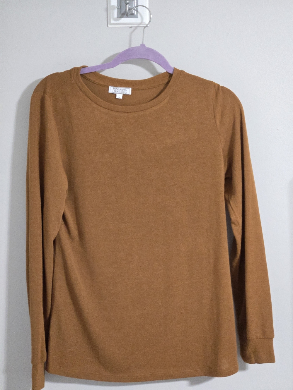 Classic Crewneck Long Sleeve Sweater - Camel